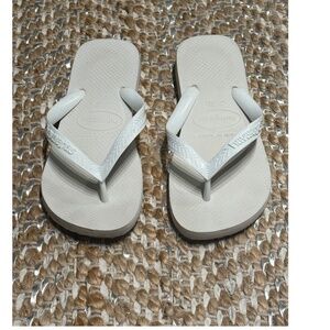 Havaianas Women's Top Flip Flops - White - US W 9/10